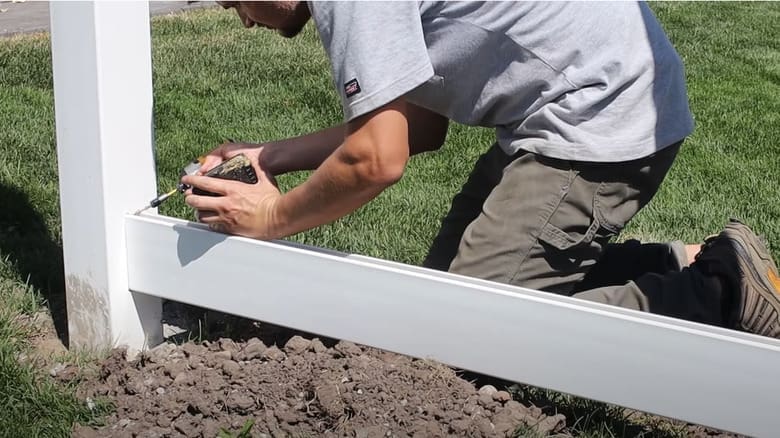 Vinyl Fence Installation: Custom Solutions for Your Home - Fence Outlet